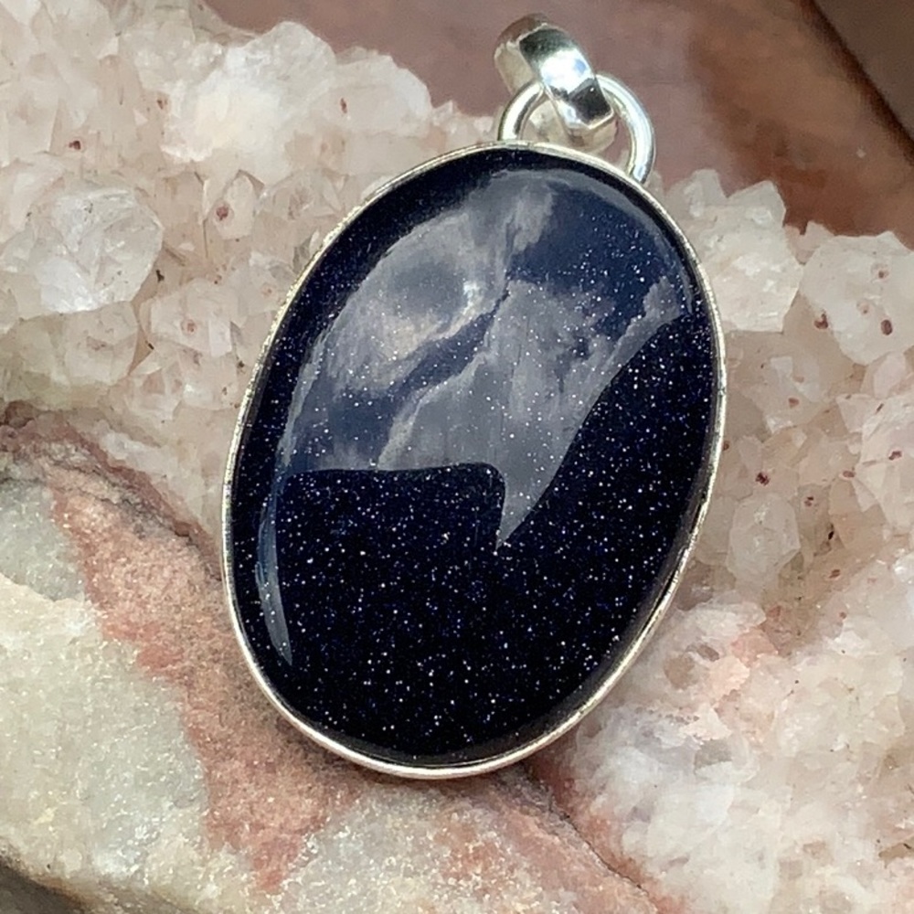 BLUE SUNSTONE 925 STERLING SILVER PENDANT